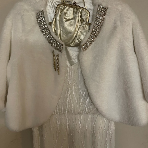 NWT Adrianna Papell size 14 Long Ivory Beaded Gown - Picture 1 of 16